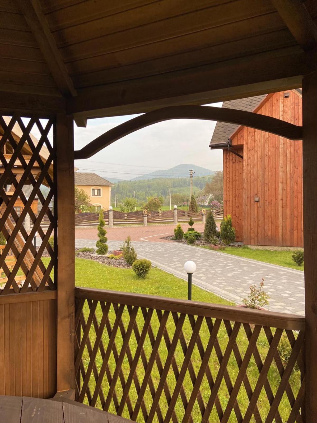 Four Seasons In Carpathians Hotel Mihovo Kültér fotó