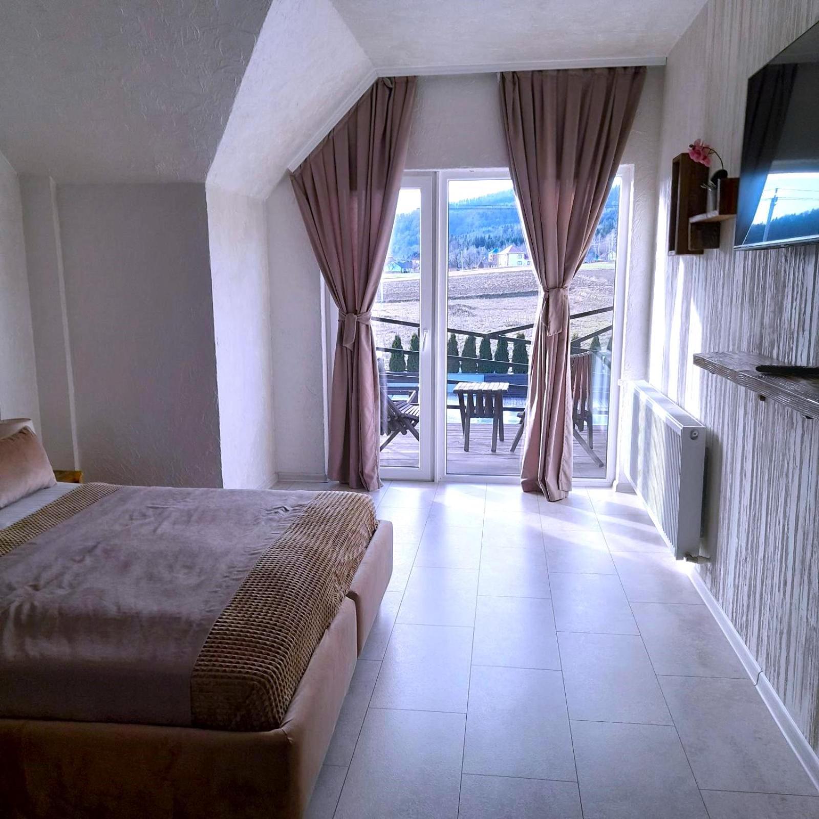 Four Seasons In Carpathians Hotel Mihovo Kültér fotó